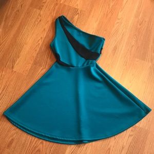 5 for $10💙💙CharlotteRusse off the shoulder dress